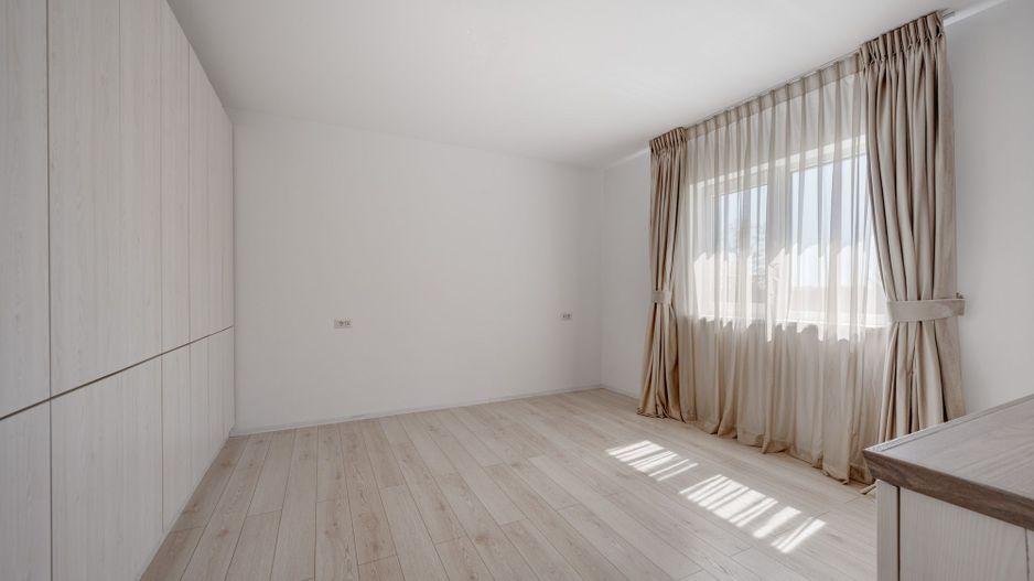 Casa cu Mesteceni!  Complex Lalelelor Domnești - Poză 30