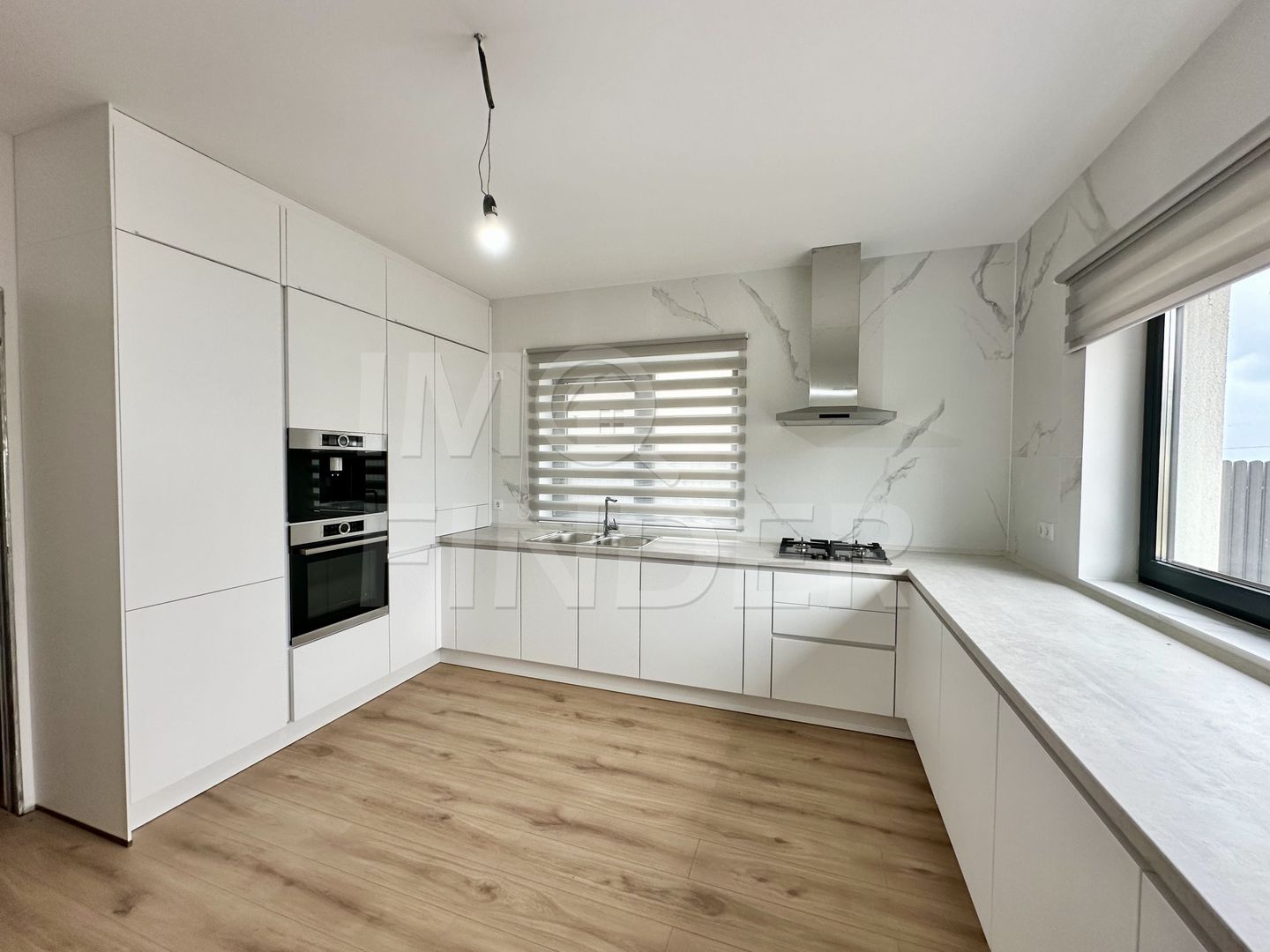 PRIMA INCHIRIERE-  Vilă ultrafinisată zona Hotel Stil - Poză 2