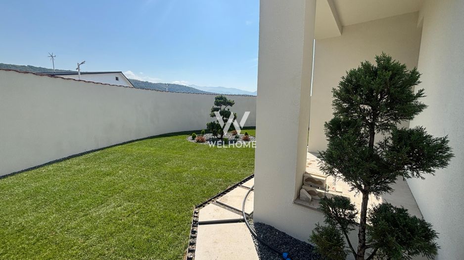 Vila EXCLUSIVISTA cu Piscina, Garaj si 3 Terase - Poză 8