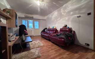 Apartament spațios cu 4 camere de vânzare! - Poză 5