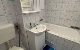 Apartament o cameră la 5 minute de Cetății - Poză 8