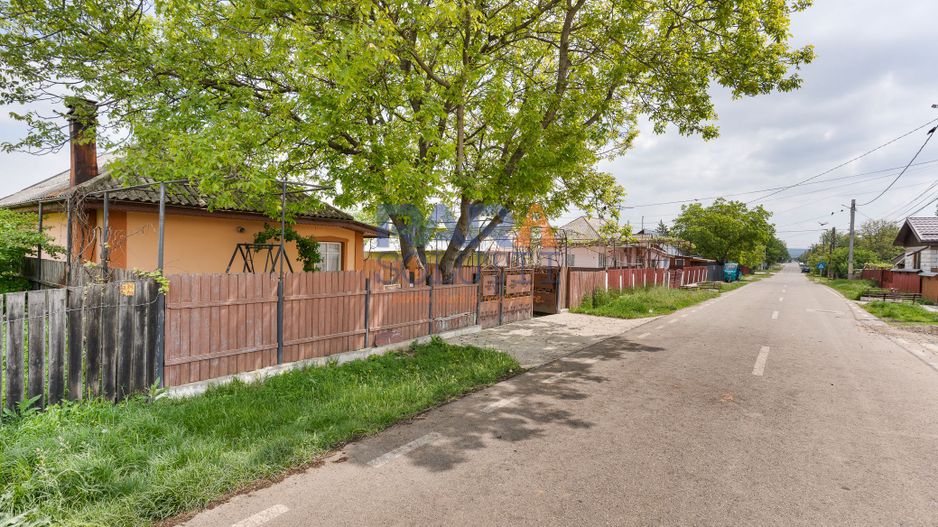 Gospodărie completă la preț de apartament mic. - Poză 19