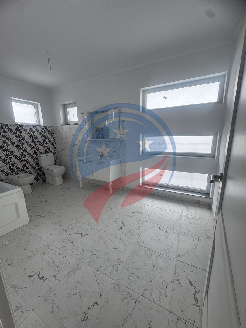 Casa noua, zona Bariera Valcii - Poză 16