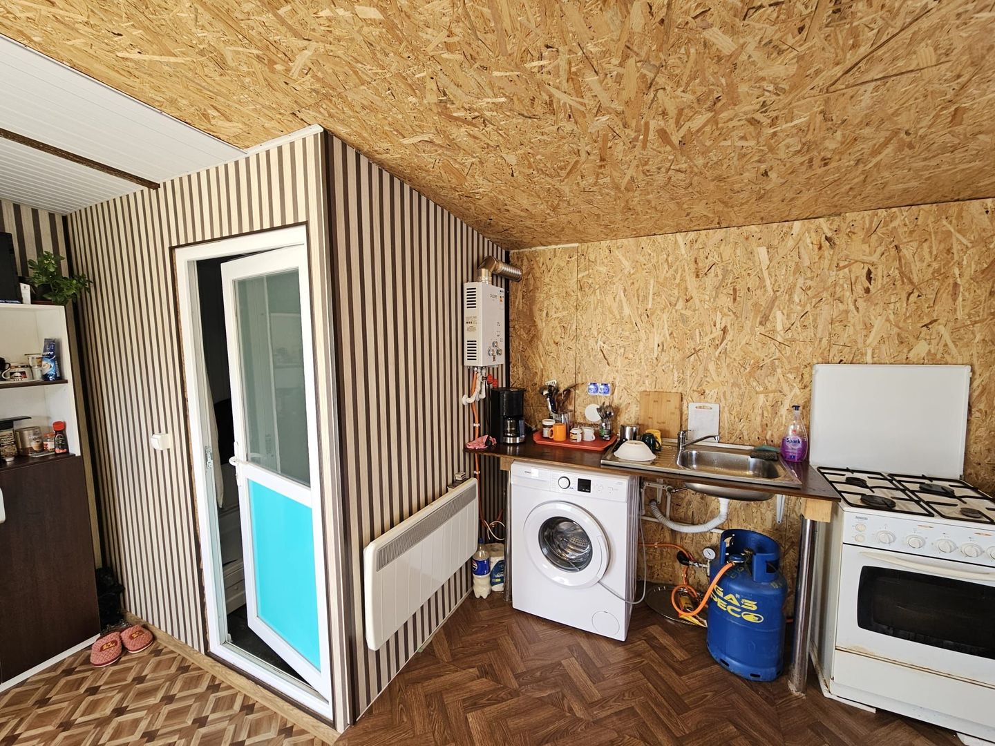 Proprietate deosebită de vânzare – Drăganu, Argeș - Poză 4