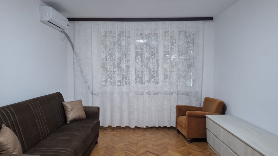 URGENT!, renovat complet, vedere spate, mobilat/utilat modern, liber - Poză 2