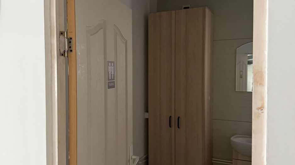 Spatiu comercial de inchiriat - Poză 8