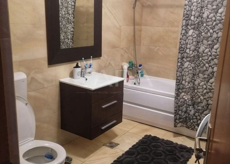 Vânzare Apartament 2 Camere, zona strazii Florilor, Florești. - Poză 6