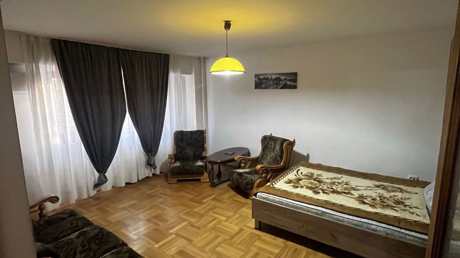 AP. 2 CAMERE TIMPURI NOI, BUCATARIE INCHISA, MODERN, METROU 5 MINUTE - Poză 2