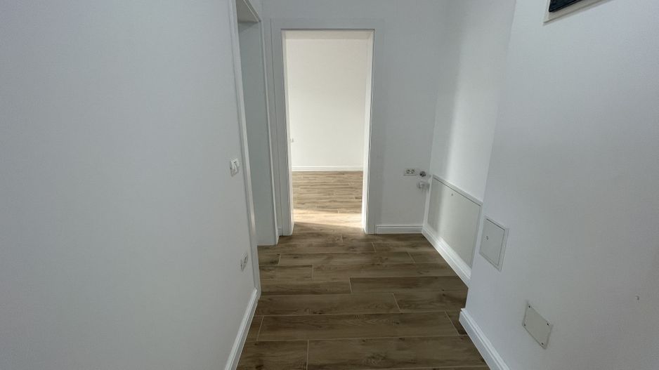 Apartament 3 camere la parter cu gradina proprie - Poză 7