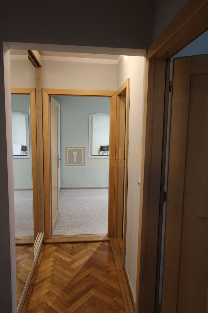 3 camere decomandat terasa generoasa cu vedere spre curte , locatie linistita - Poză 9