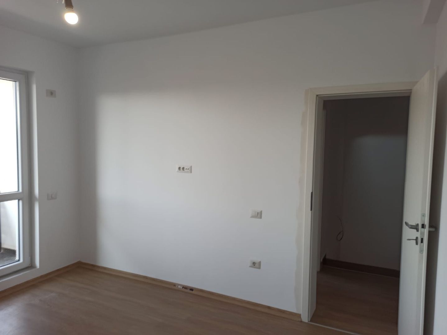 de neratat - vila la alb/4cam,2bai+parcare/centru Popesti Leordeni - Poză 42