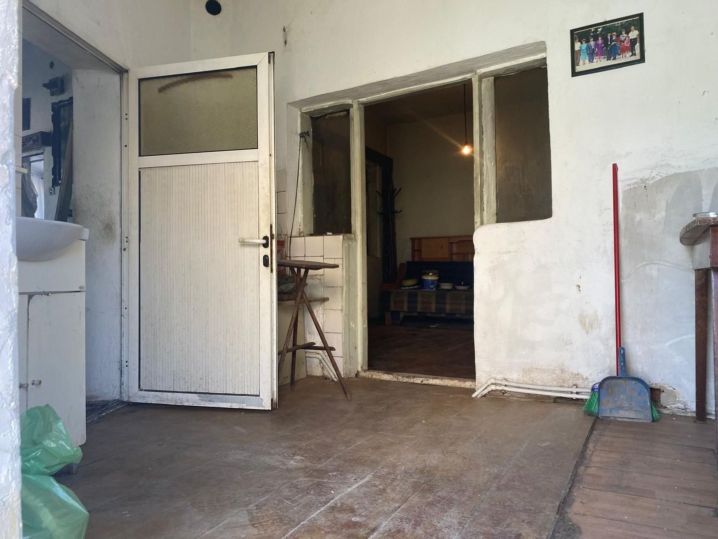 Vanzare casă bine poziționată – Târgoviște, strada Berzei - Poză 10