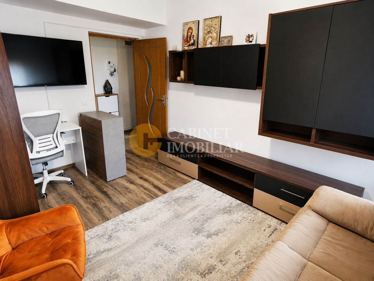 2 camere decomandat - 77mp(44mp+33mp curte proprie) - zona CUG - Poză 3