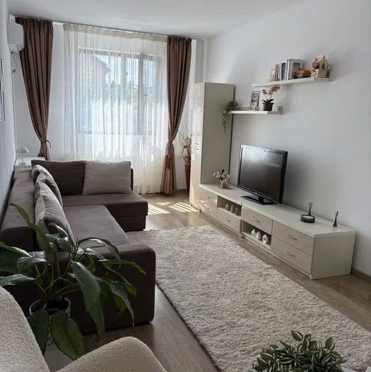 Prelungirea Ghencea-  2 camere decomandat + loc de parcare - Poză 1