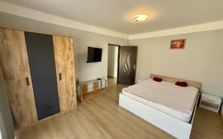 Apartament la cheie / ideal si pentru investitie - Poză 5