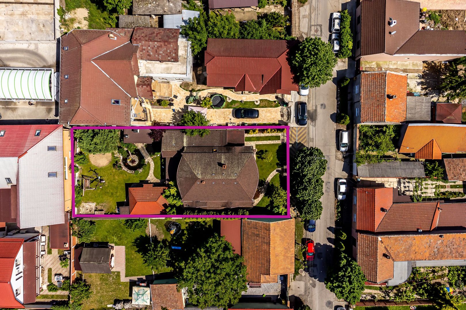 Oază de verdeață în Arad, cartier Pârneava. - Poză 12