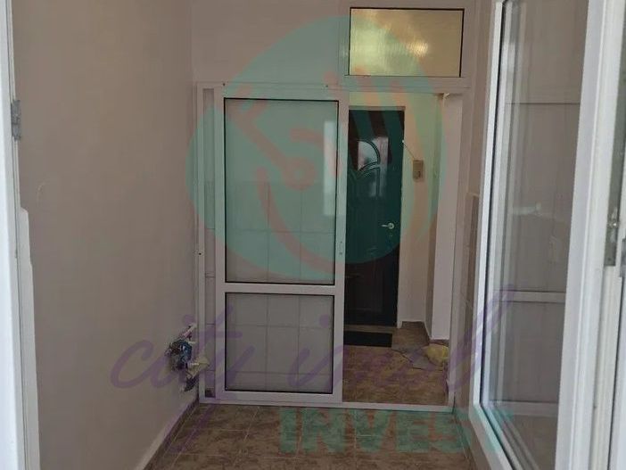 Garsoniera la 6 minute distanta de metrou - Poză 5