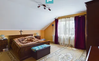 Vilă cu 3 dormitoare în Zimandu Nou - Poză 11