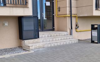 SE VINDE Apartament + Loc Parcare - Poză 2