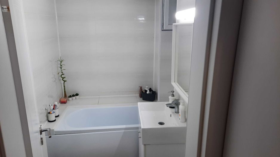 3 camere, decomandat,  2 bai , etaj 1, Mazepa 1 - Poză 5