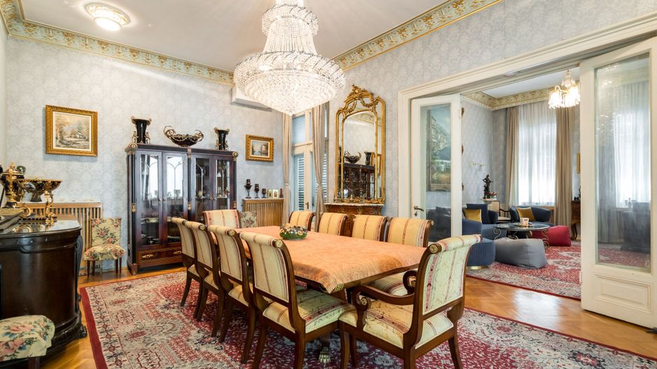 VILA REPREZENTATIVA ICOANEI - Poză 1