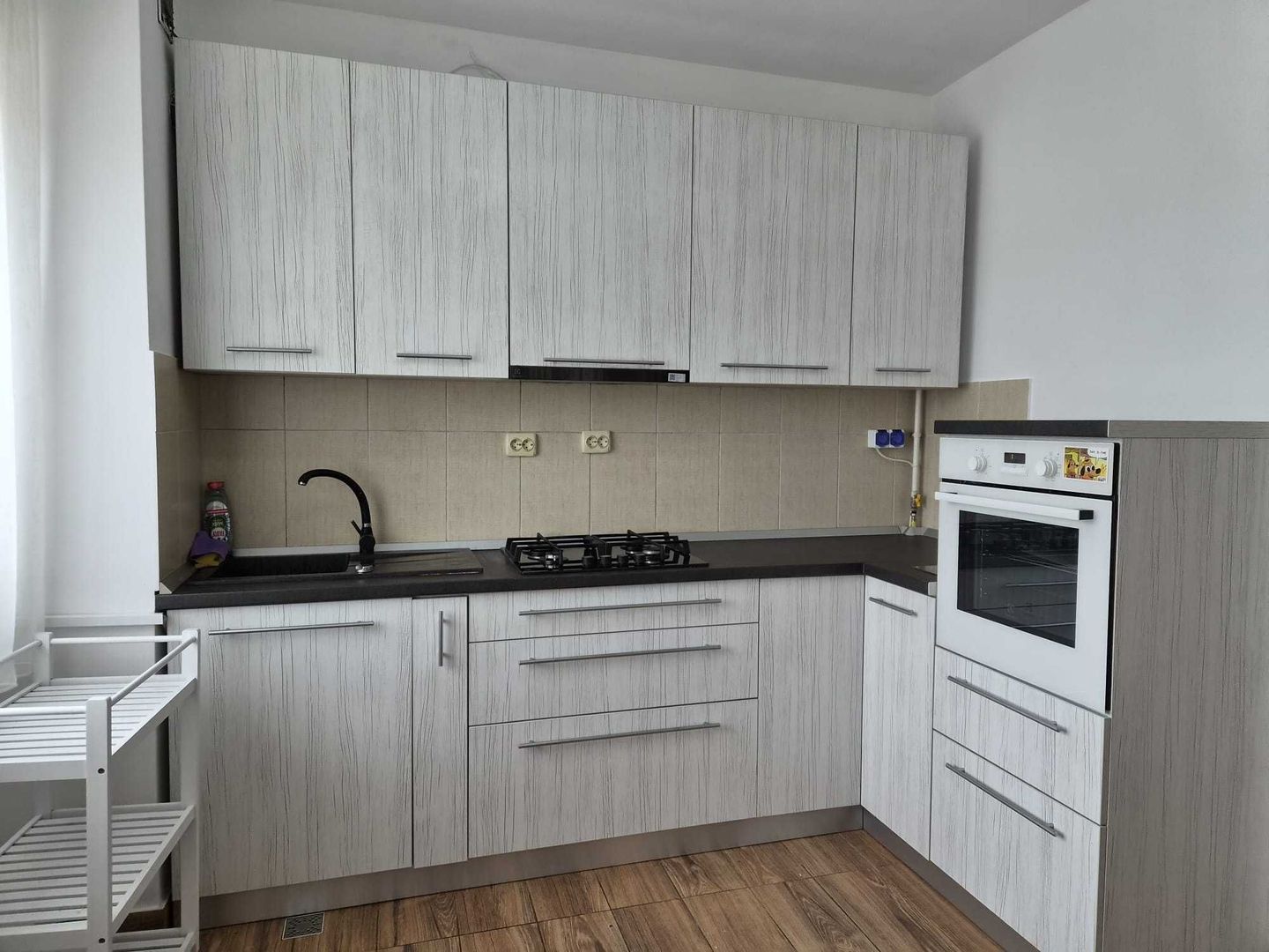 Apartament 3 camere, 80 m-600euro-Green Park - Poză 6