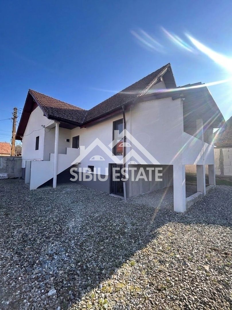 Casa Individuala, Mobilata si Utilata – Gata de Mutare - Poză 2