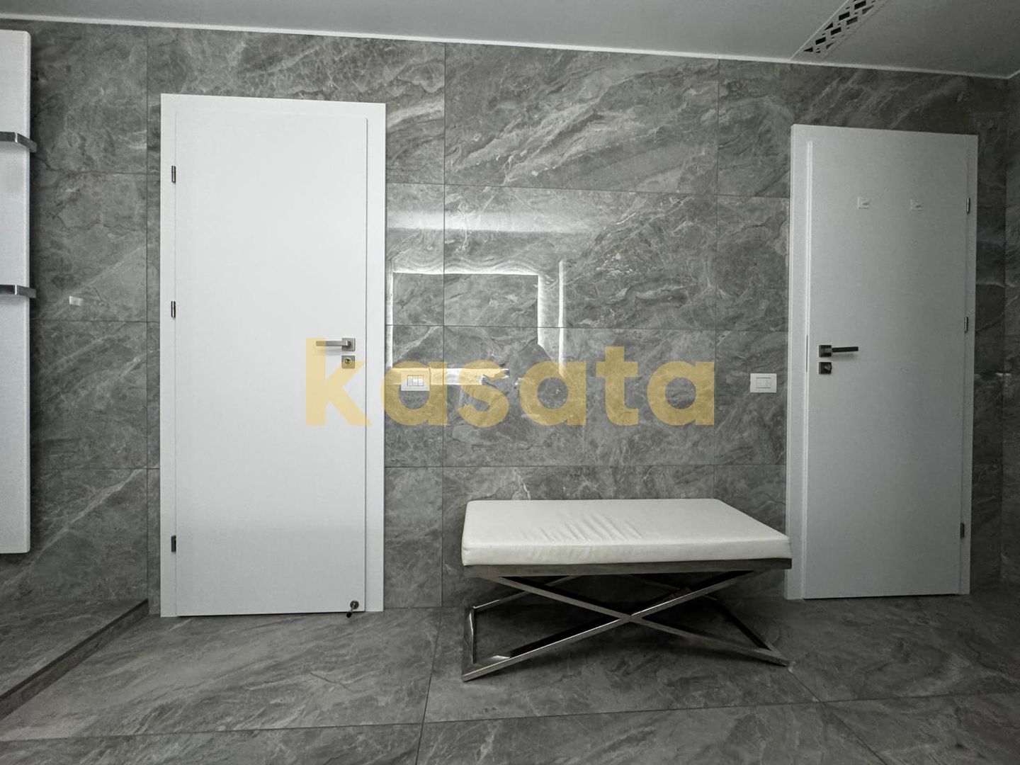 Apartament 4 camere | Premium | Upground | Panoramic Lake & City Views - Poză 41