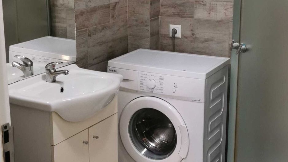 GARSONIERA FERDINAND, BUCATARIE DESCHISA, CENTRALA, METROU - Poză 4