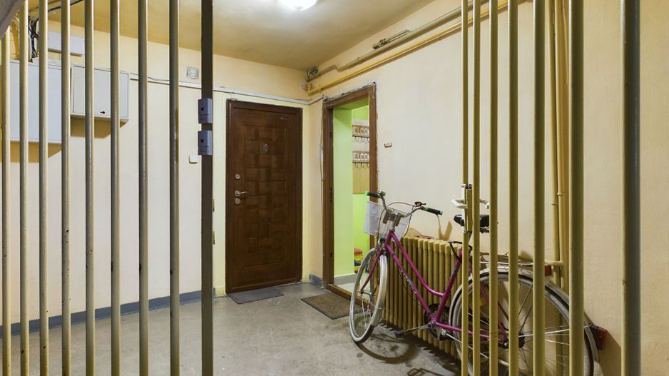 Apartament cu 4 camere, Miorița - Poză 9