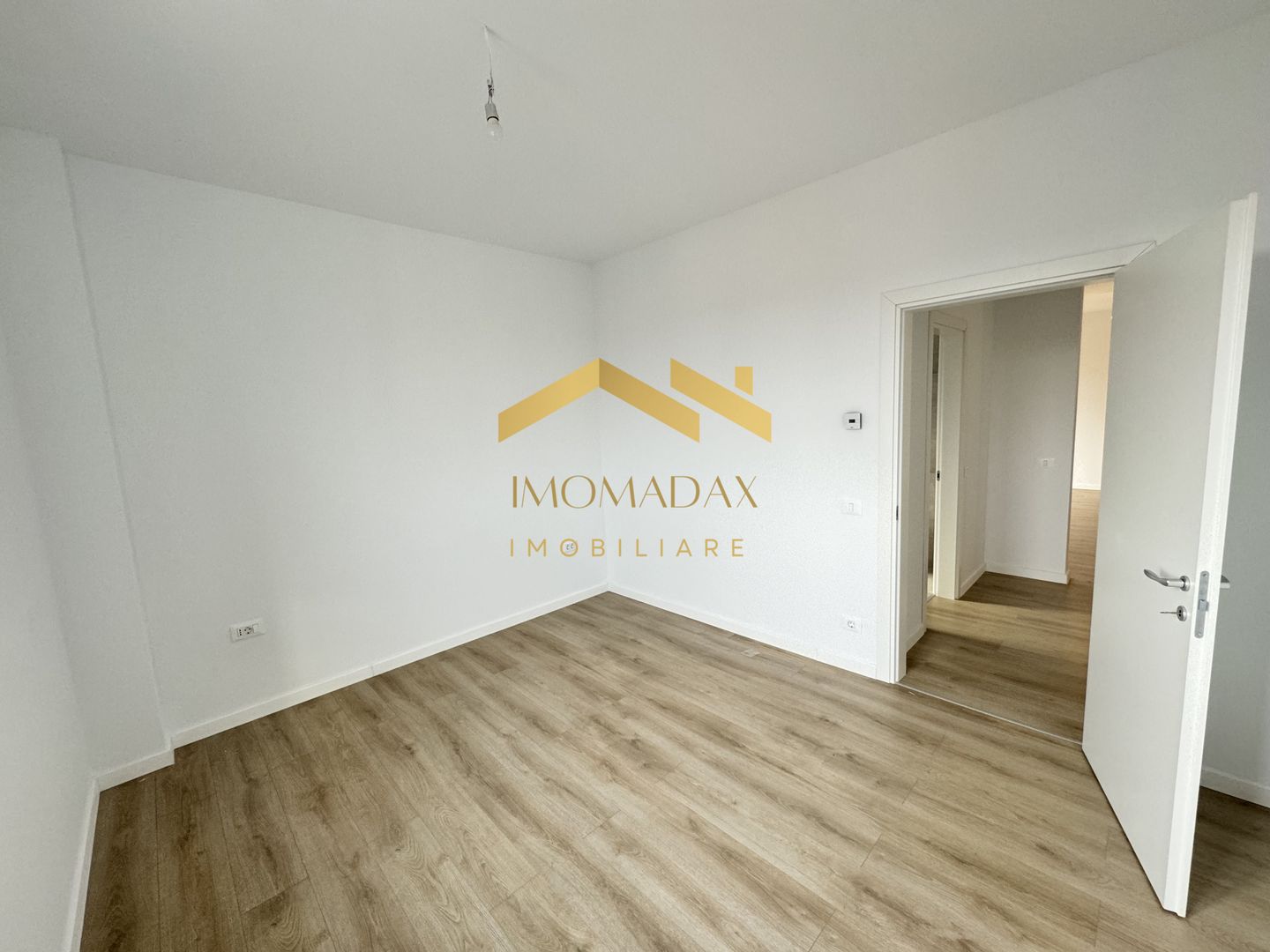 Aradului- 2 Camere-Etaj 1 - Poză 8