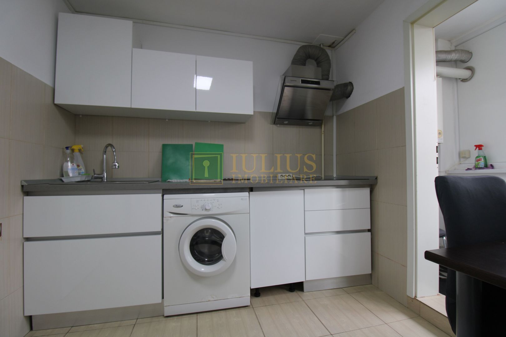 Aradului, 2 camere, centrala proprie. - Poză 11