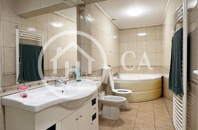 Apartament de închiriat cu 3 camere în zona Rogerius, Oradea - Poză 8