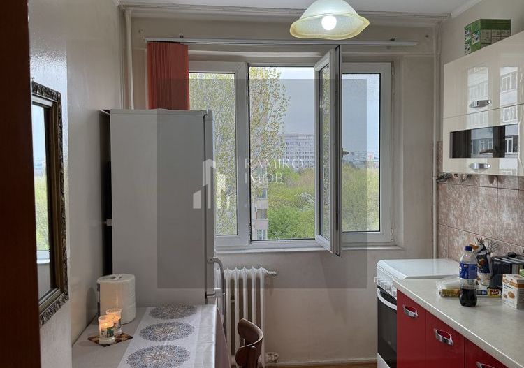 2 camere - Decomandat – 5 Min Metrou pe jos  - Parcare inclusa xy - Poză 7