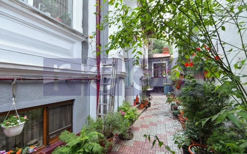 VANZARE 5 CAMERE IN  VILA  INTERBELICA - MOSILOR - Poză 1