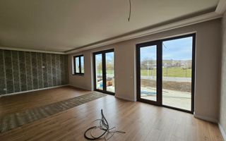 Casa noua amenajata, gata de mutare - Poză 4