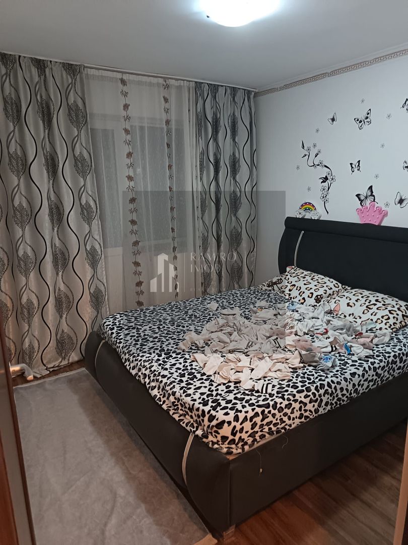 Apartament 3 camere semidecomandat - Poză 4