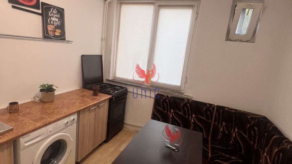 Decomandat, stradal, Calea Bucuresti etaj 1 - Poză 10