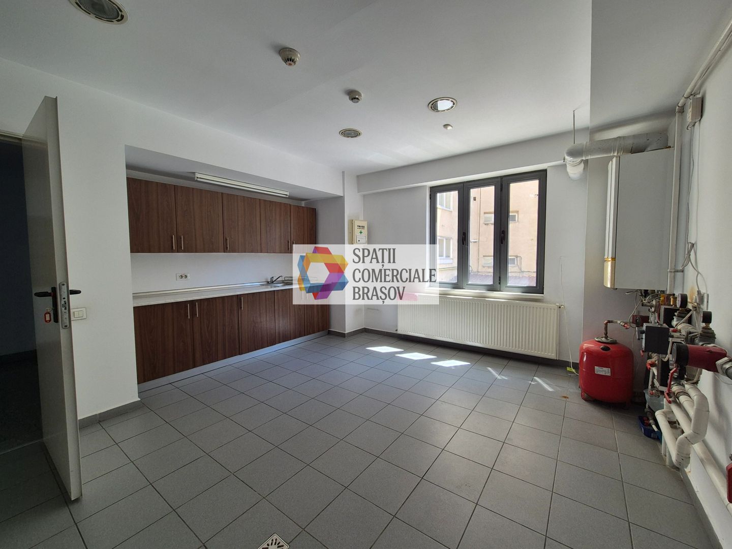 Spațiu comercial zona Centru Civic -  370 mp - Poză 22
