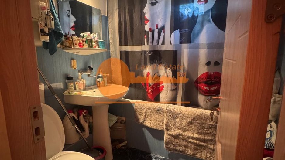 3 camere Crangasi-Zboina Neagra-Boxa ( 10 minute metrou ) - Poză 4