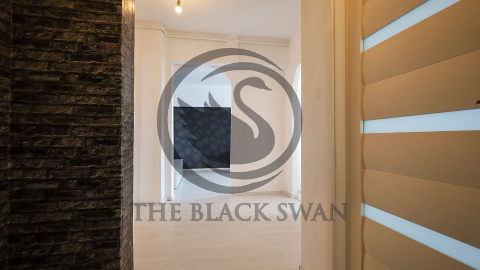 Apartament 3 camere de vanzare | Malu Rosu | Balcon 12mp | Comision 0% - Poză 10