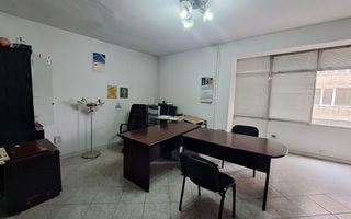 Com 0% Apartament cu o camera, parcare in curte | Piata Victoriei - Poză 2