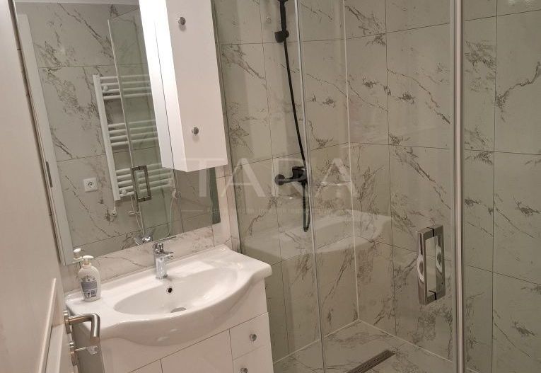 Apartament cu 2 camere decomandate în ansamblul Junior. - Poză 6