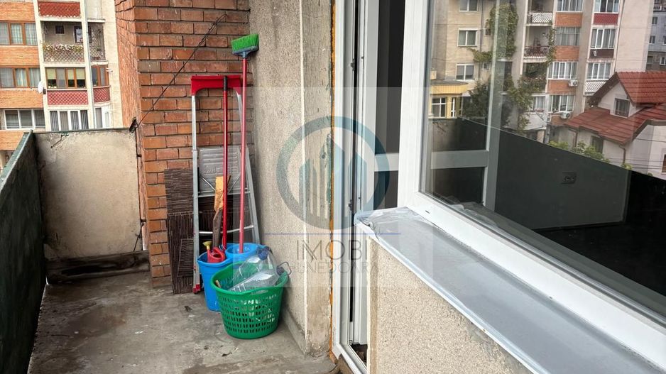 Apartament 2 camere decomandat situat Deva, strada Maraști etaj 4 - Poză 8