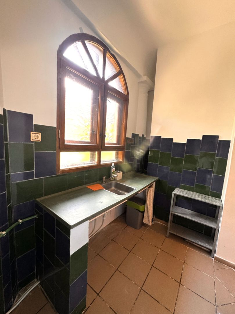 Apartament spațios la curte comună – zonă centrală, Oradea - Poză 12