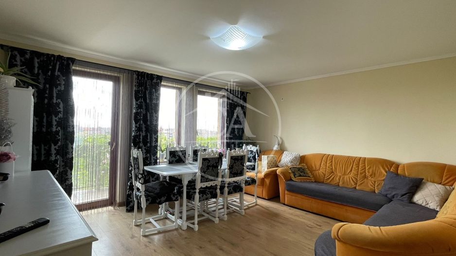 Casa de vanzare cu 3 camere tip duplex in zona Rogerius Oradea - Poză 1