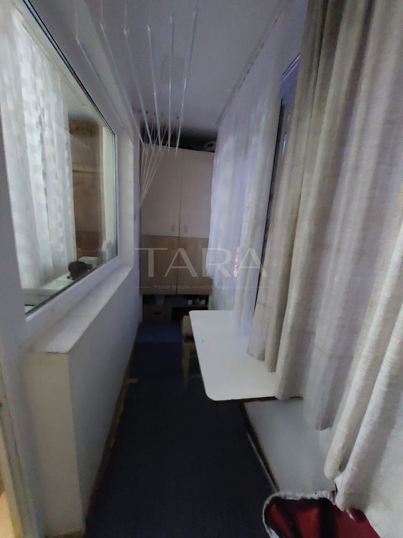 Apartament 3 camere decomandat, etaj intermediar, zona Minerva - Poză 9