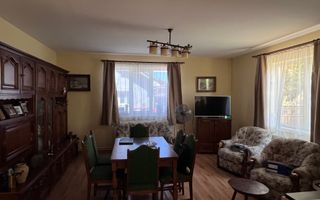Casă cu 4 camere de vânzare | Parcelă de 700 mp | Sântandrei | Bihor - Poză 2