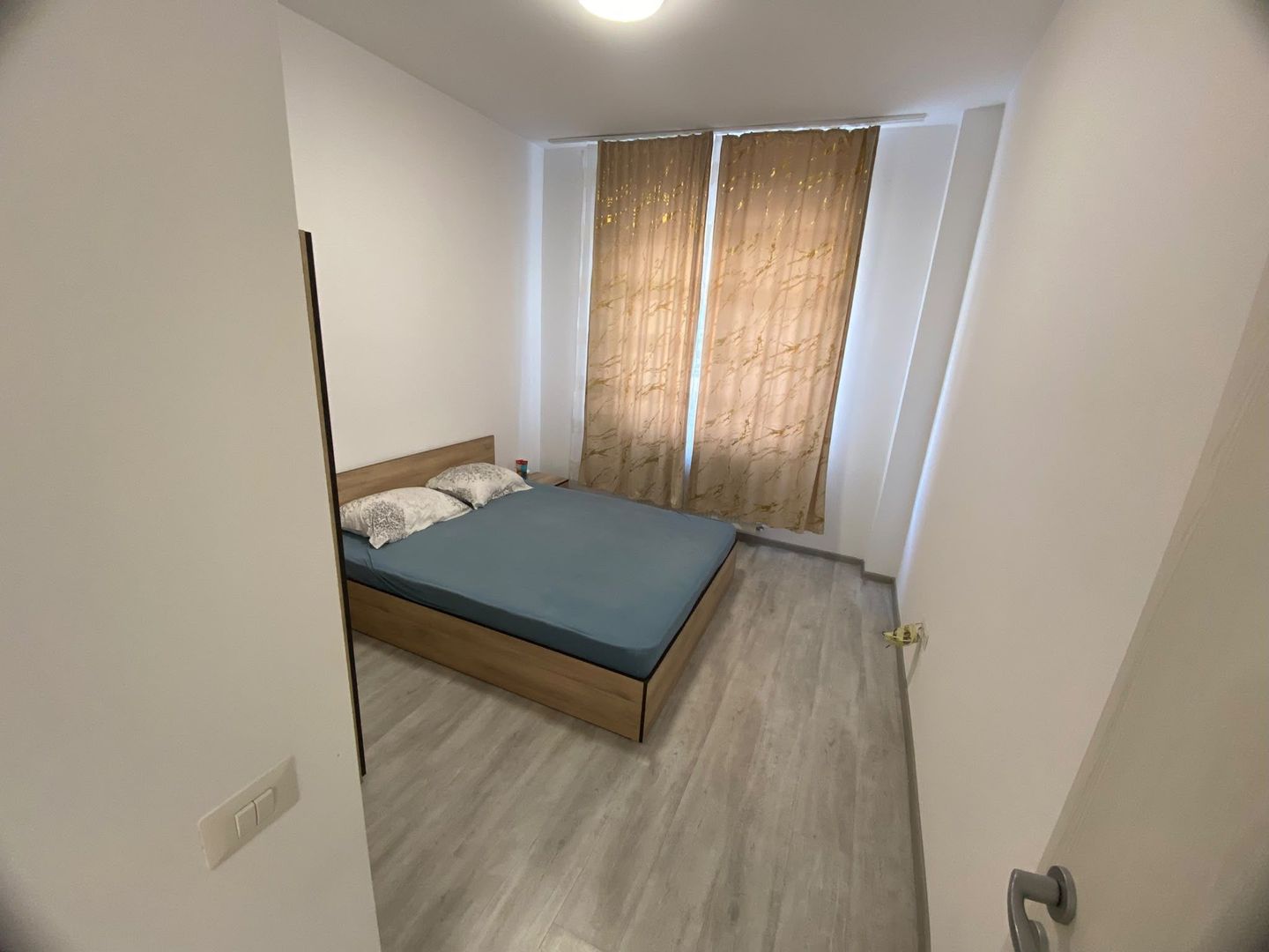 De vanzare apartament 2 camere+ loc de parcare MD3 - Poză 2