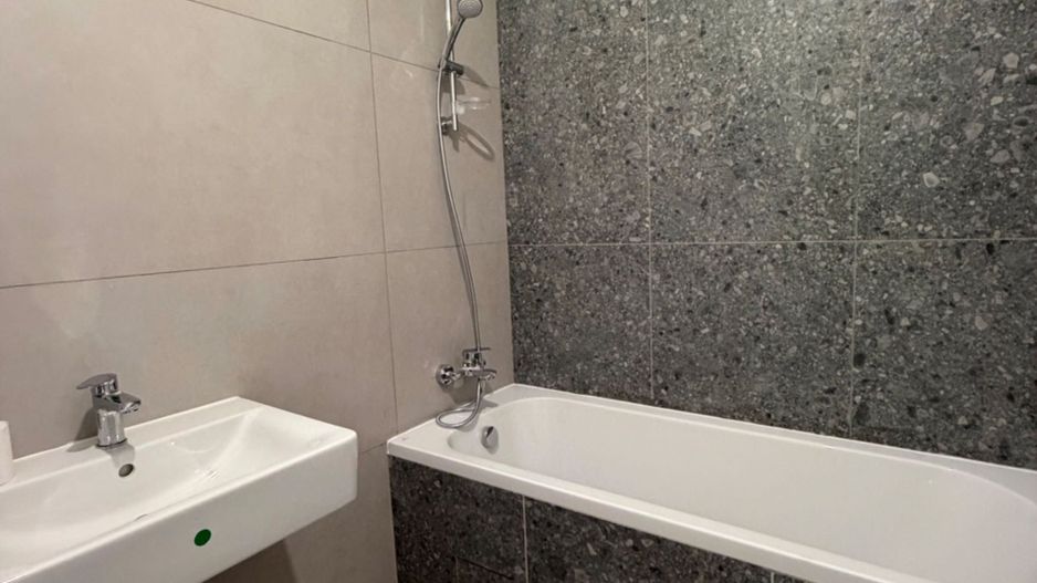 Apartament de vanzare 2 camere complex Como Park-Vittutii - Poză 4